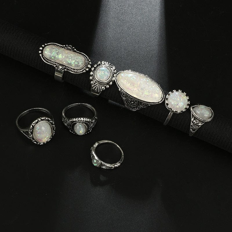 Vintage Opal Moon Ring XD21