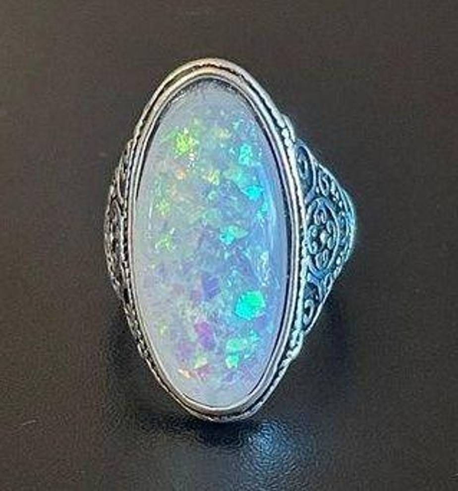 Vintage Opal Moon Ring XD21