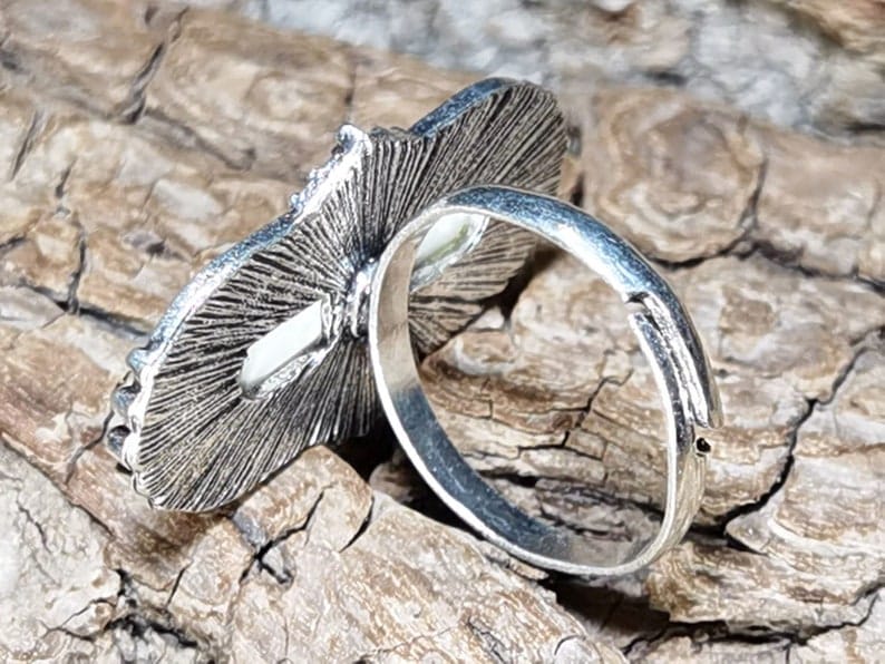 Vintage Opal Moon Ring XD21