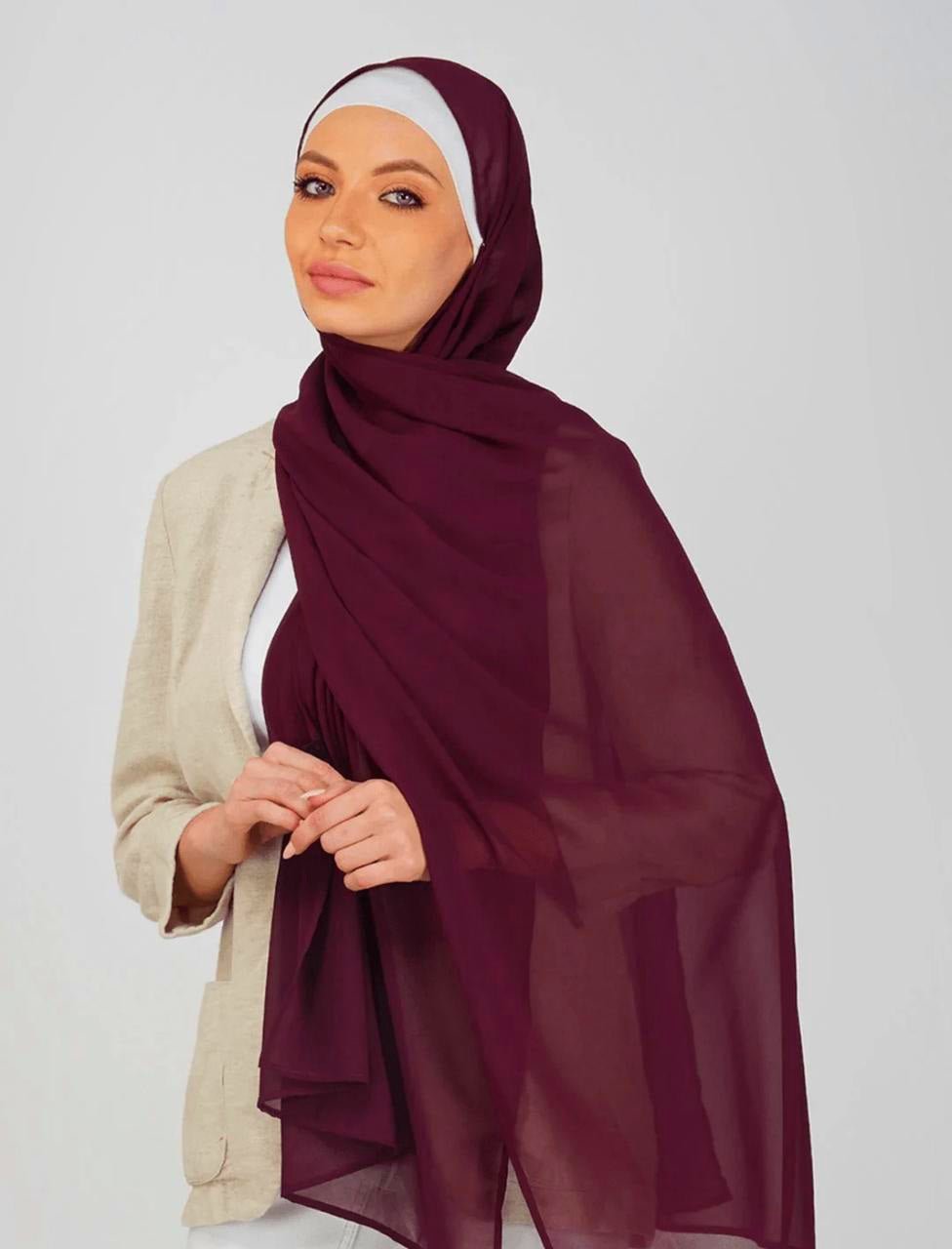 Lightweight Chiffon Scarf – Elegant, Airy & Versatile Accessory