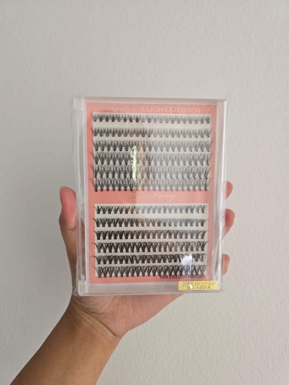 Multi-Lengthed Cluster Eyelash Extensions