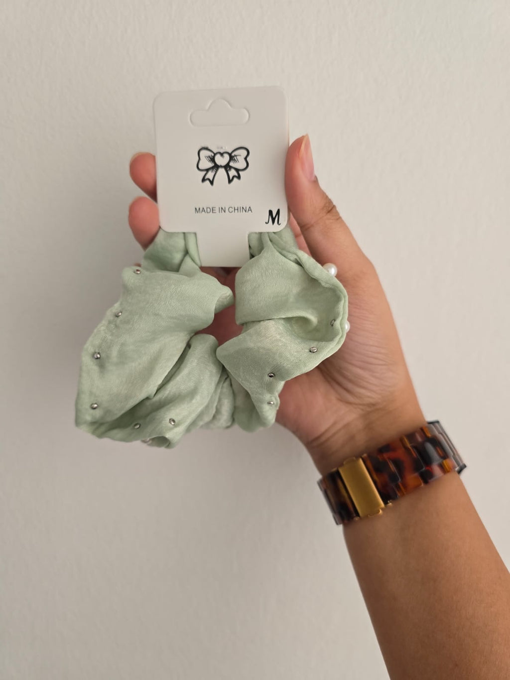 Pearl Scrunchie Hair Tie 1pc