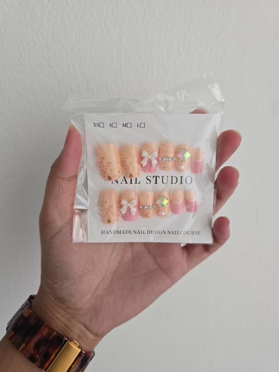 Embellished Nail Art Reusable Press-On Nails