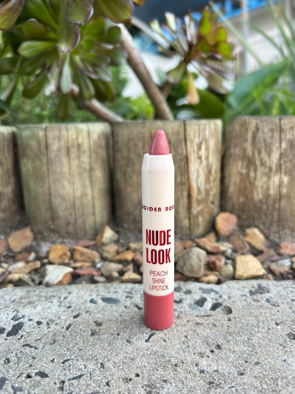 Golden Rose Nude Look Peach Shine Lipstick