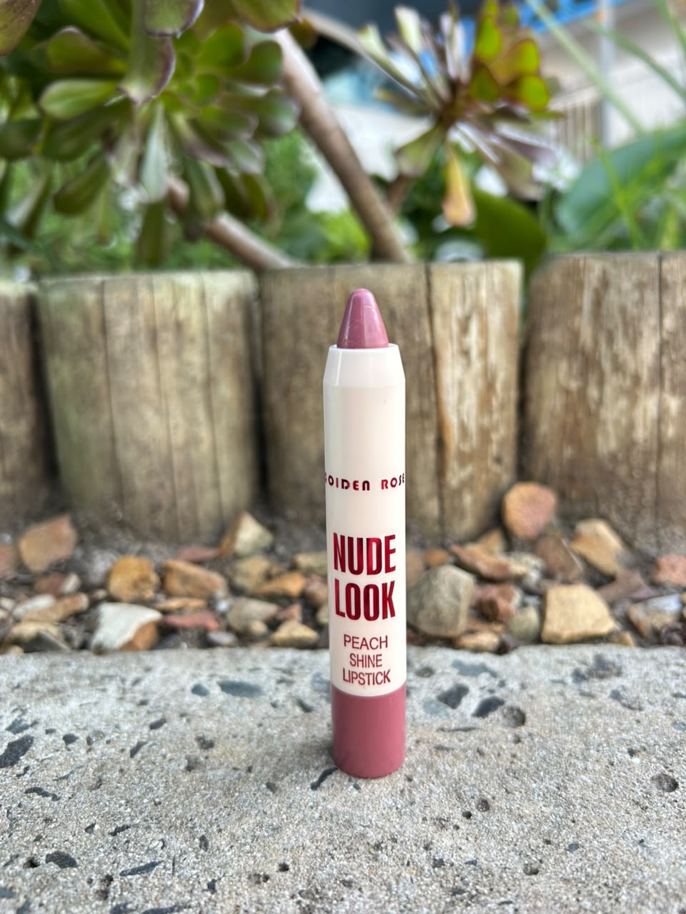 Golden Rose Nude Look Peach Shine Lipstick