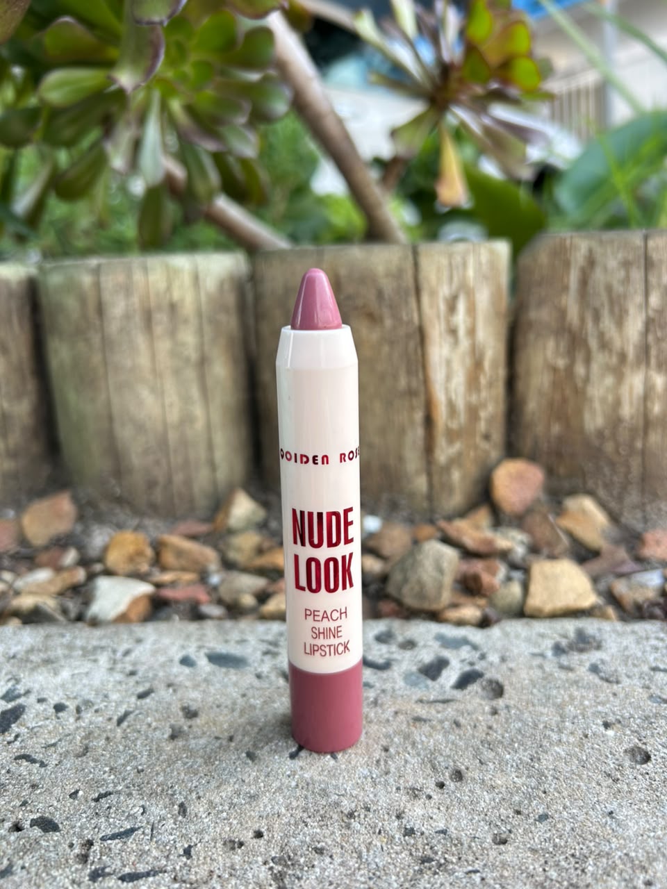 Golden Rose Nude Look Peach Shine Lipstick