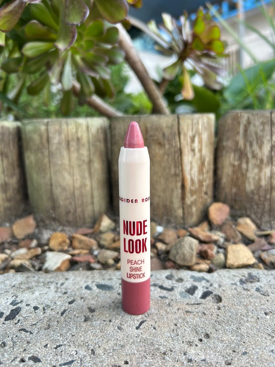 Golden Rose Nude Look Peach Shine Lipstick