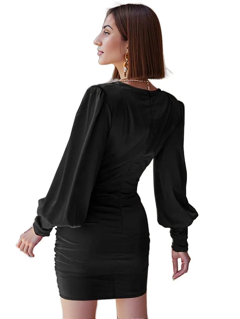 Twist-Front Ruched Mini Dress – With Puff Sleeves for a Chic Look