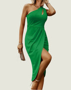 Elegant Cutout Side Split One-Shoulder Bodycon Dress - Sleek & Stylish