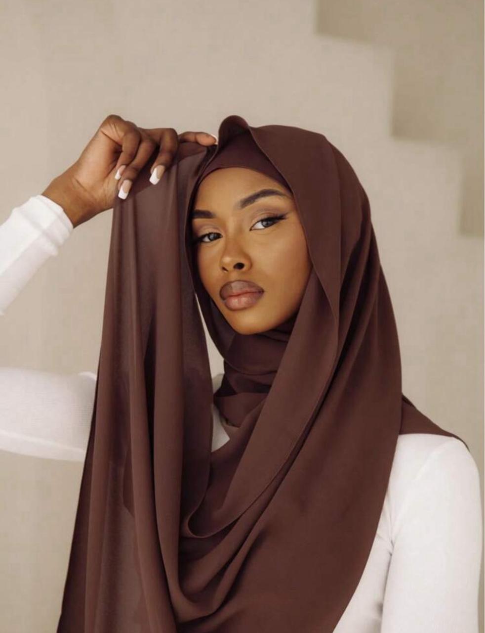 Lightweight Chiffon Scarf – Elegant, Airy & Versatile Accessory