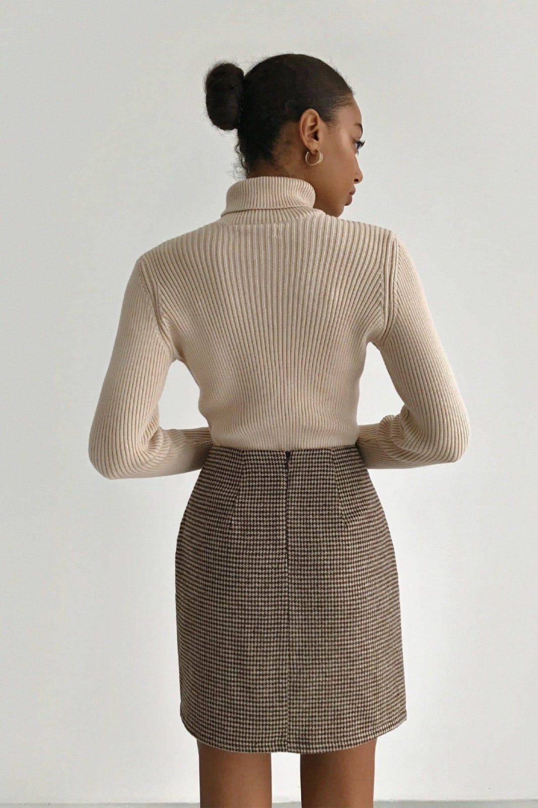 Women’s Ribbed Turtleneck Sweater – Slim Fit Long Sleeve