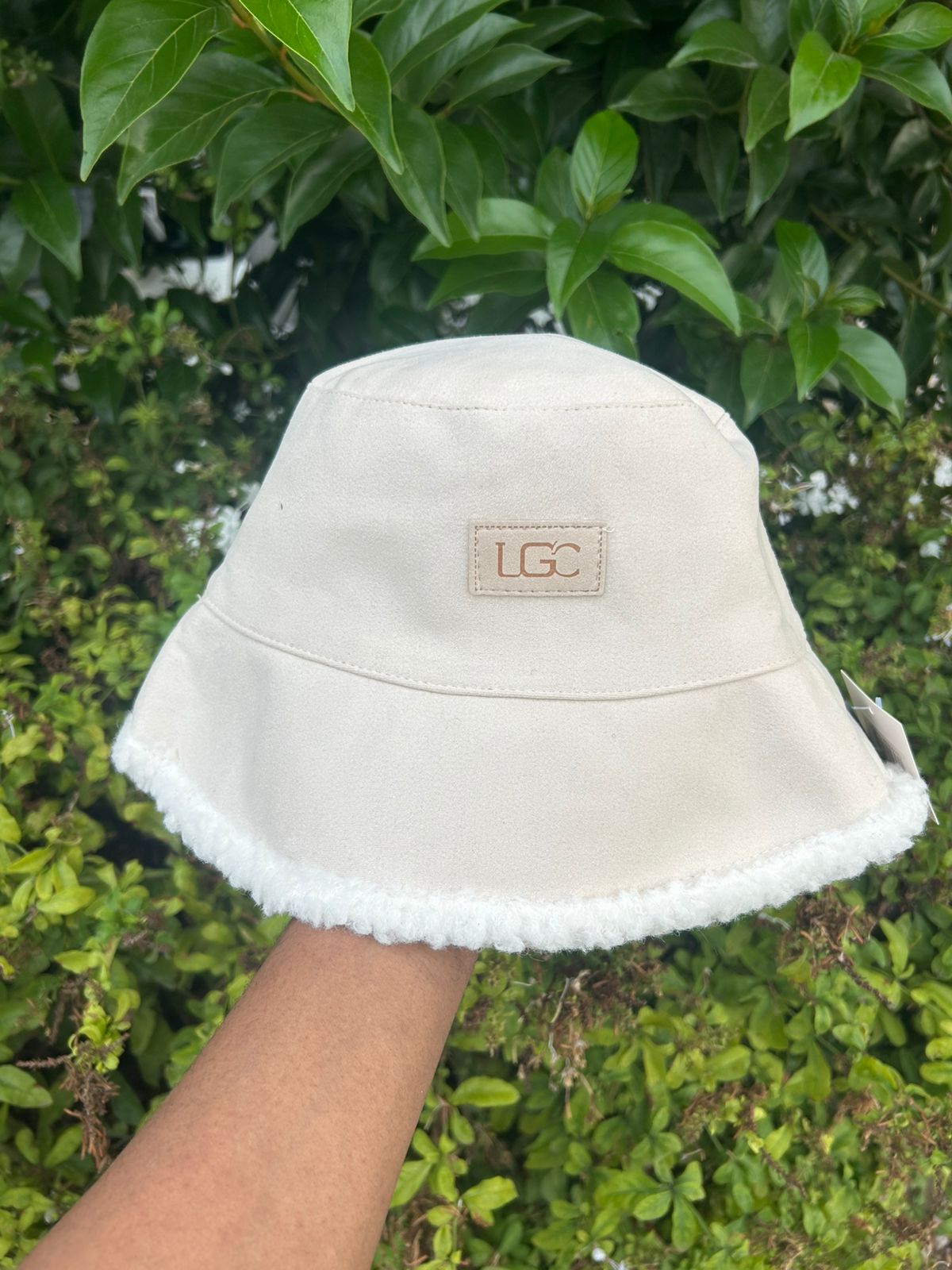 Suede Faux Fur Lined Bucket Hat