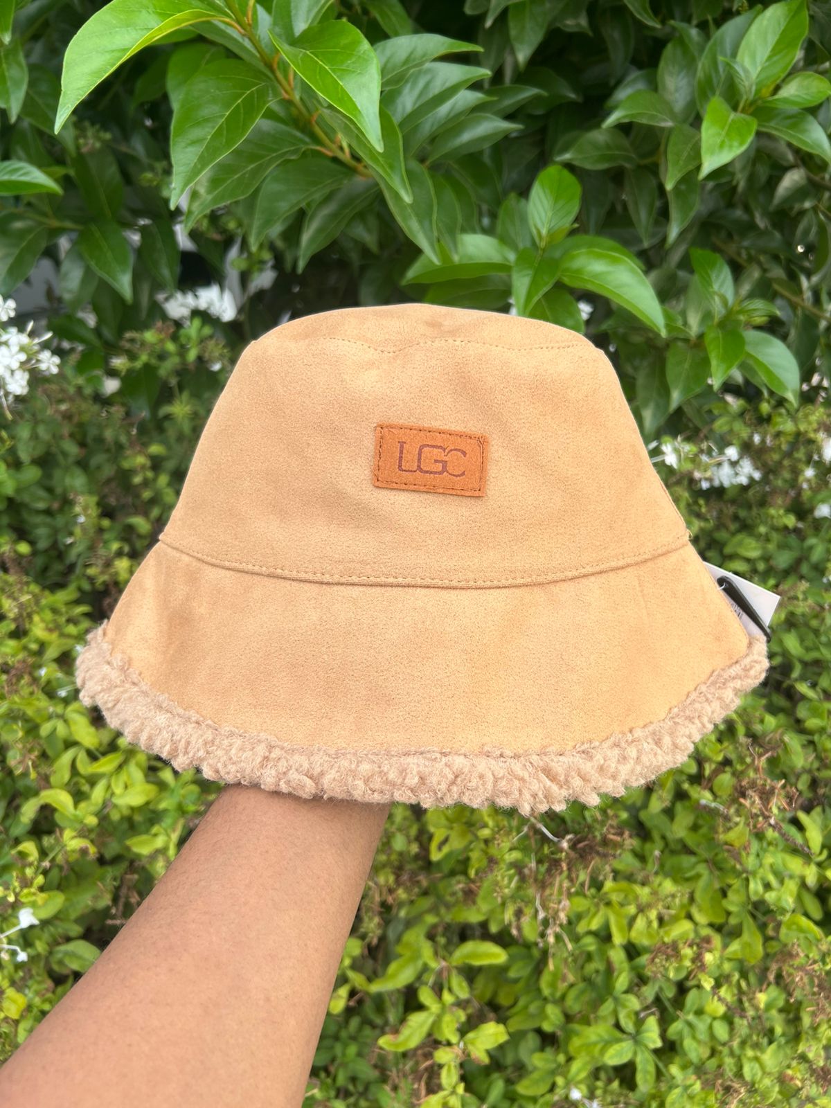 Suede Faux Fur Lined Bucket Hat