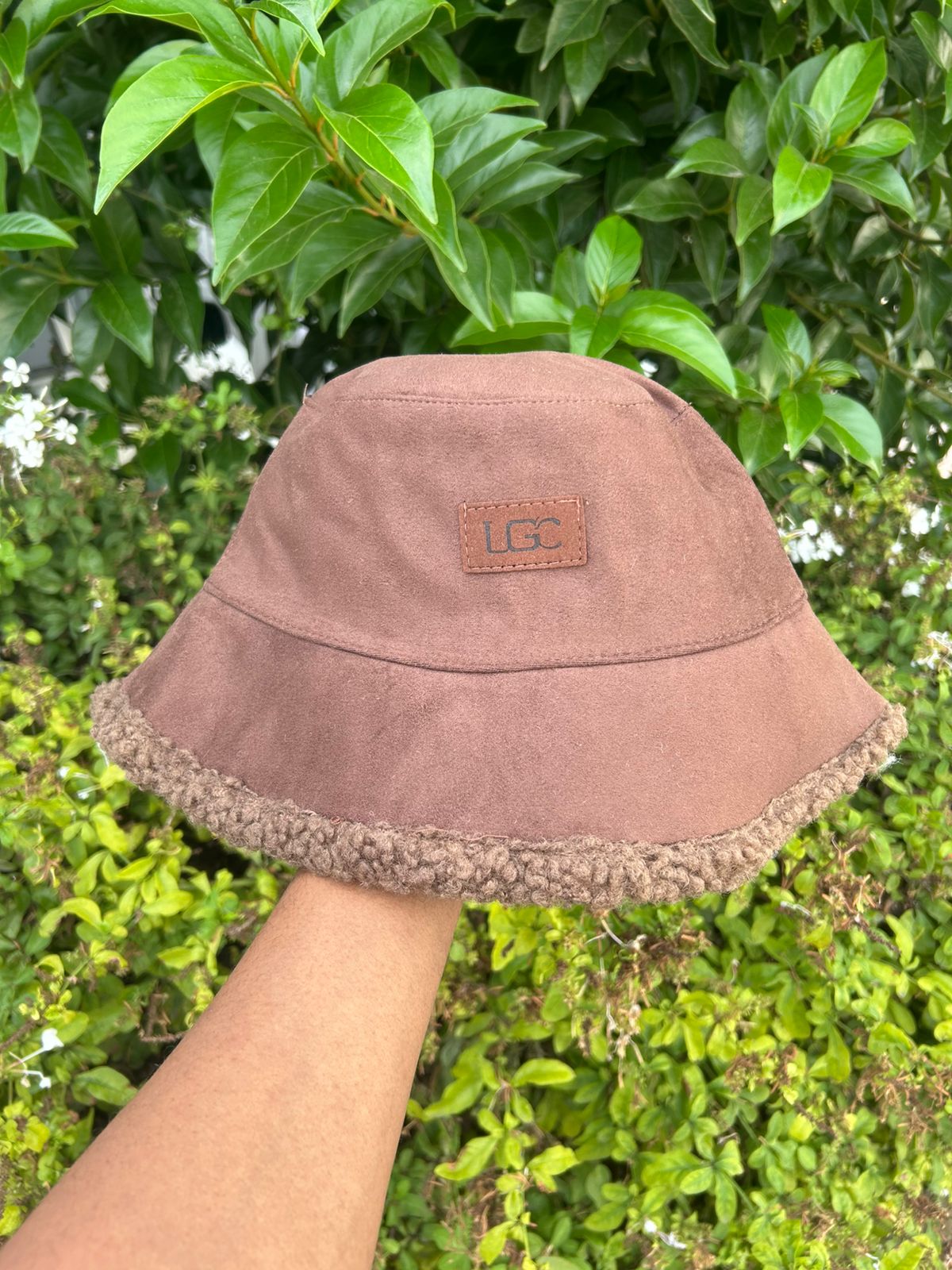 Suede Faux Fur Lined Bucket Hat
