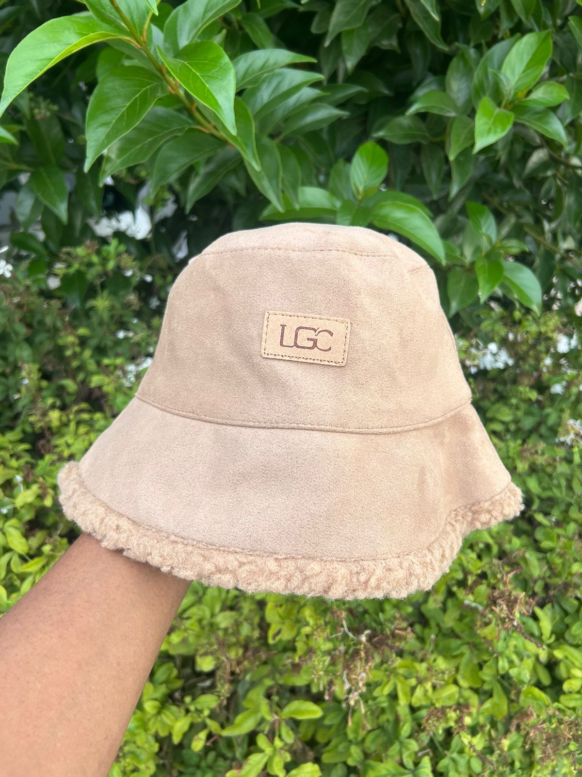 Suede Faux Fur Lined Bucket Hat