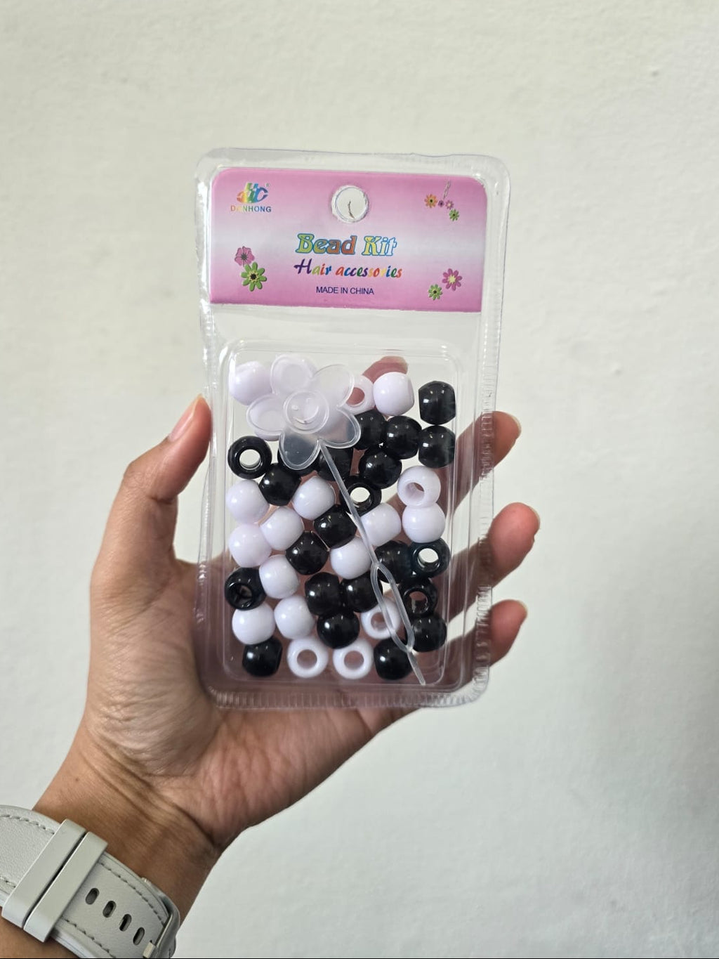 Hair Beads Kit Black & White – DIY Braiding Beads Set