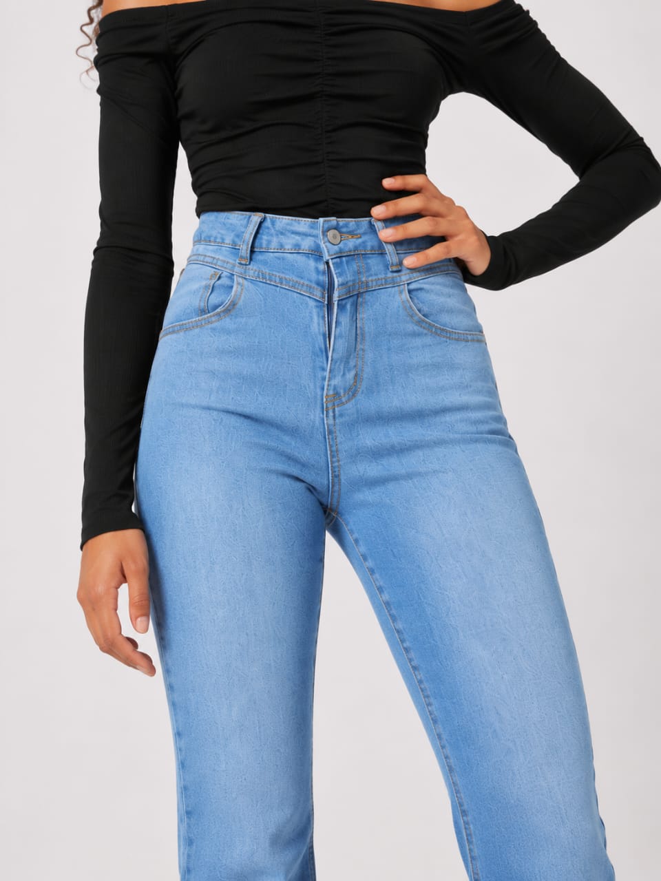 High-Waisted Ligh Wash Flare Denim Jeans DYQ 373