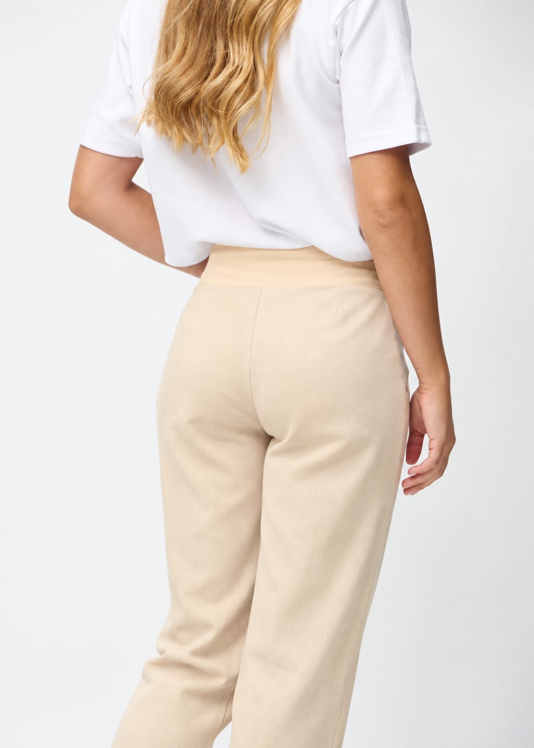 Tailored Pleat-Front Wide-Leg Trousers