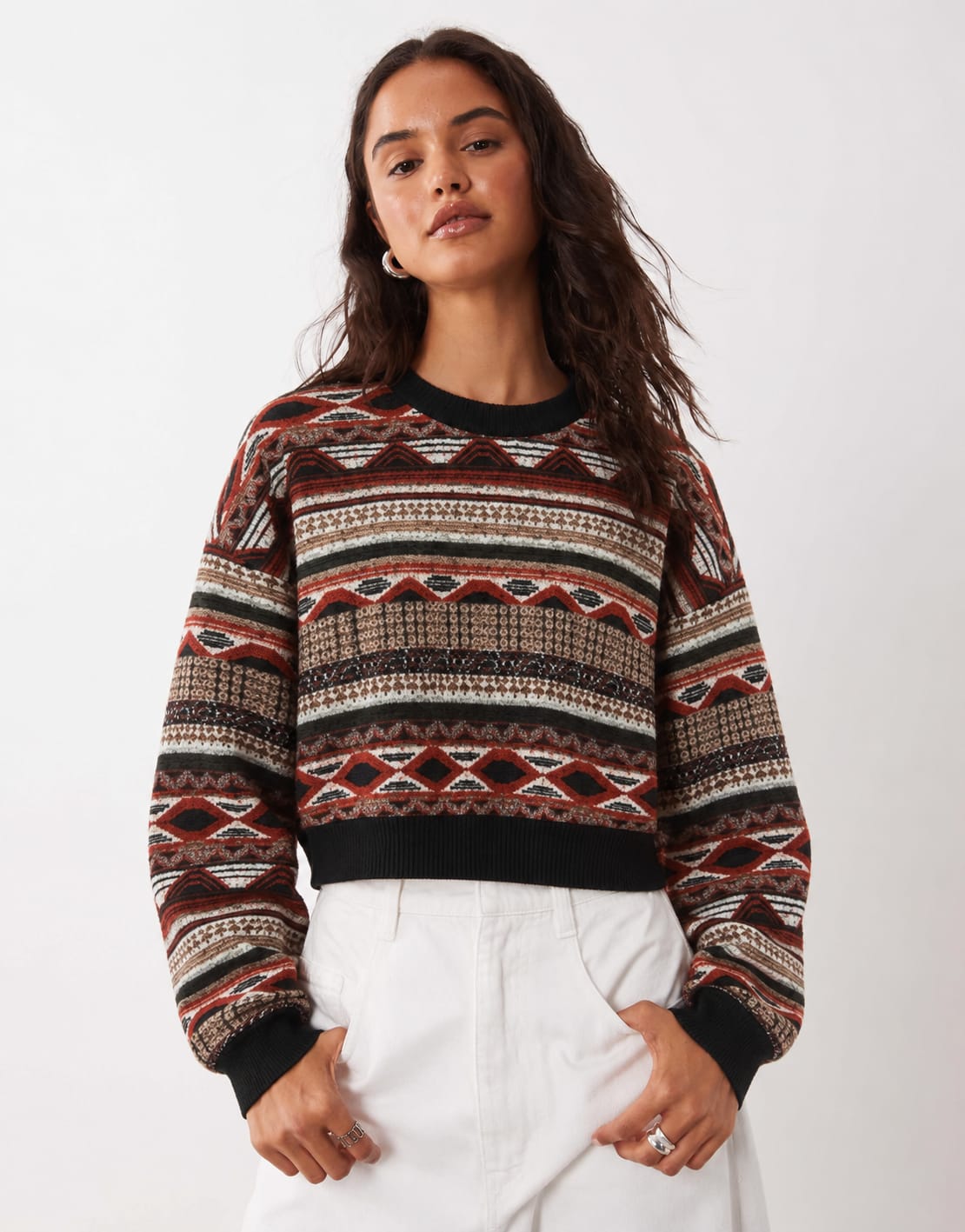 Cold-Day Pattern Knit Pullover