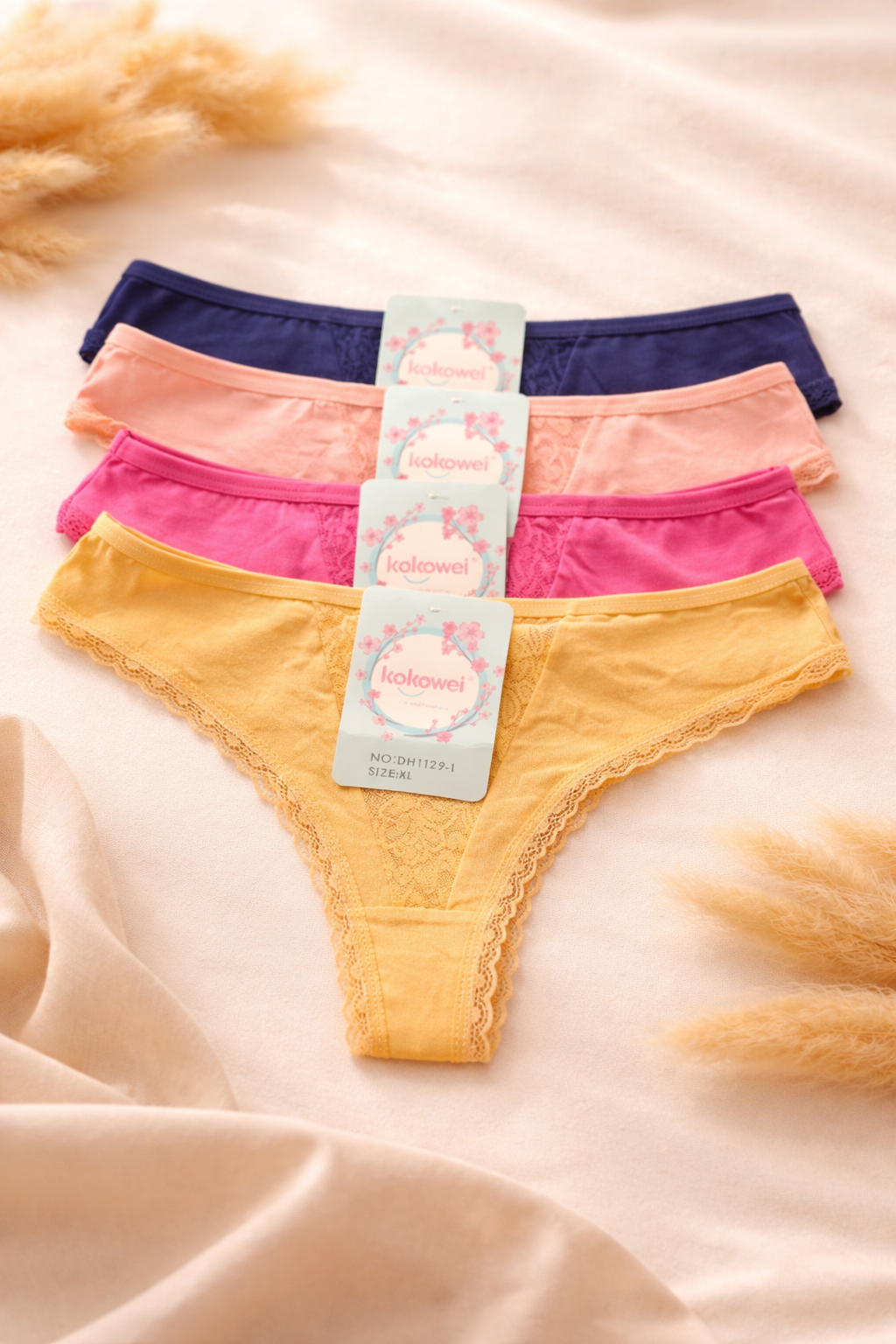 Women’s Lace Trim Thong Panty
