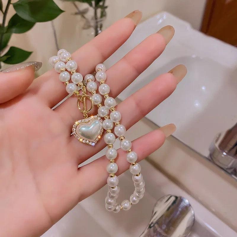 legant Big White Imitation Pearl Bead Necklace Crystal Heart Shell Pendant - XD21