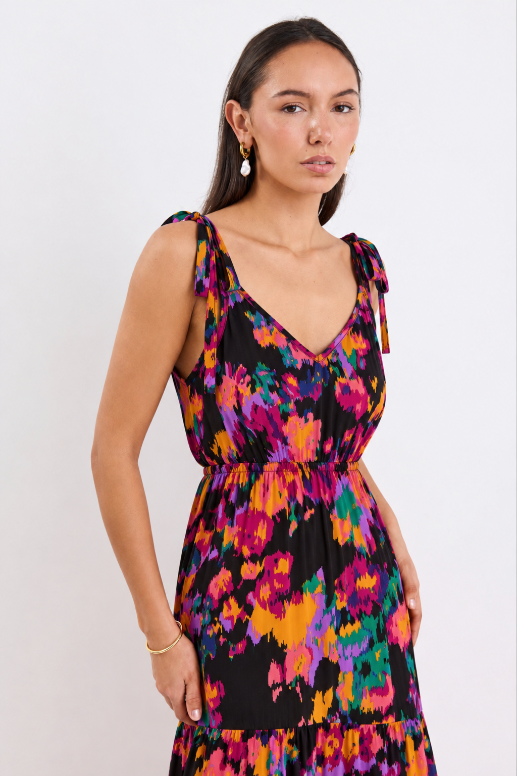 Floral Open-Back Maxi Dress
