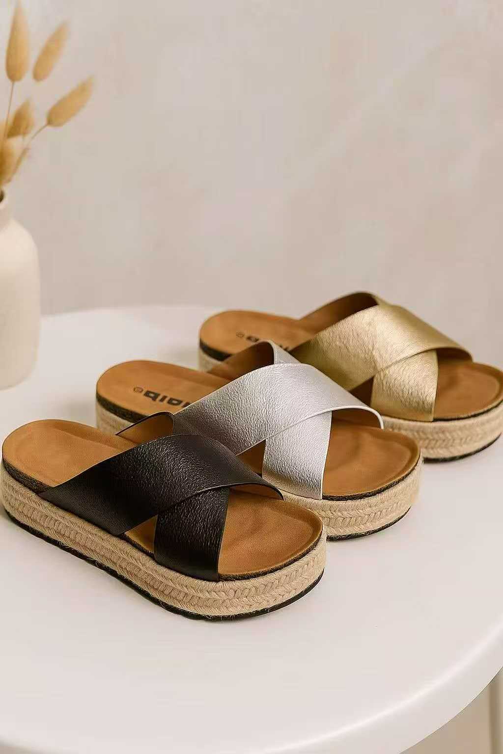 Women’s Cross Strap Platform Slide Sandals