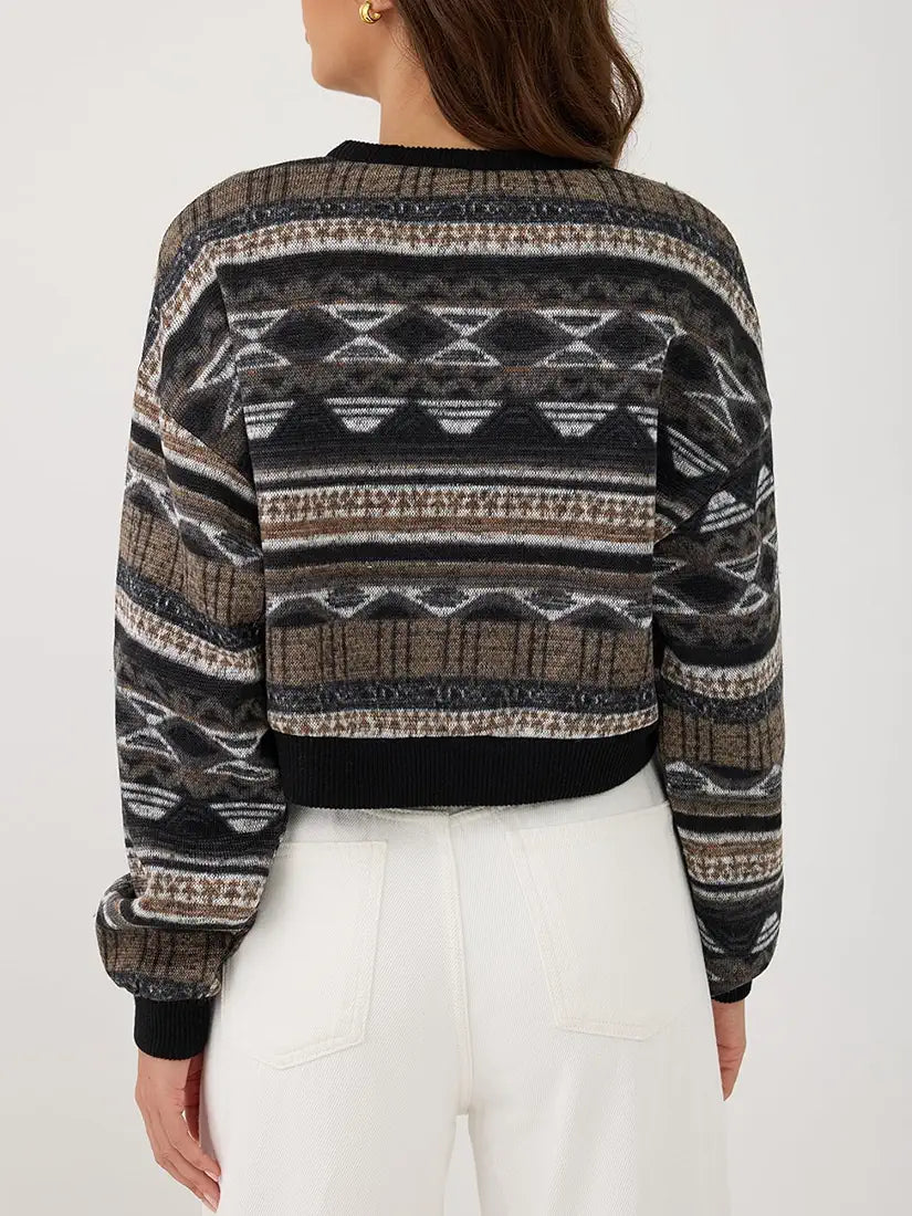 Cold-Day Pattern Knit Pullover