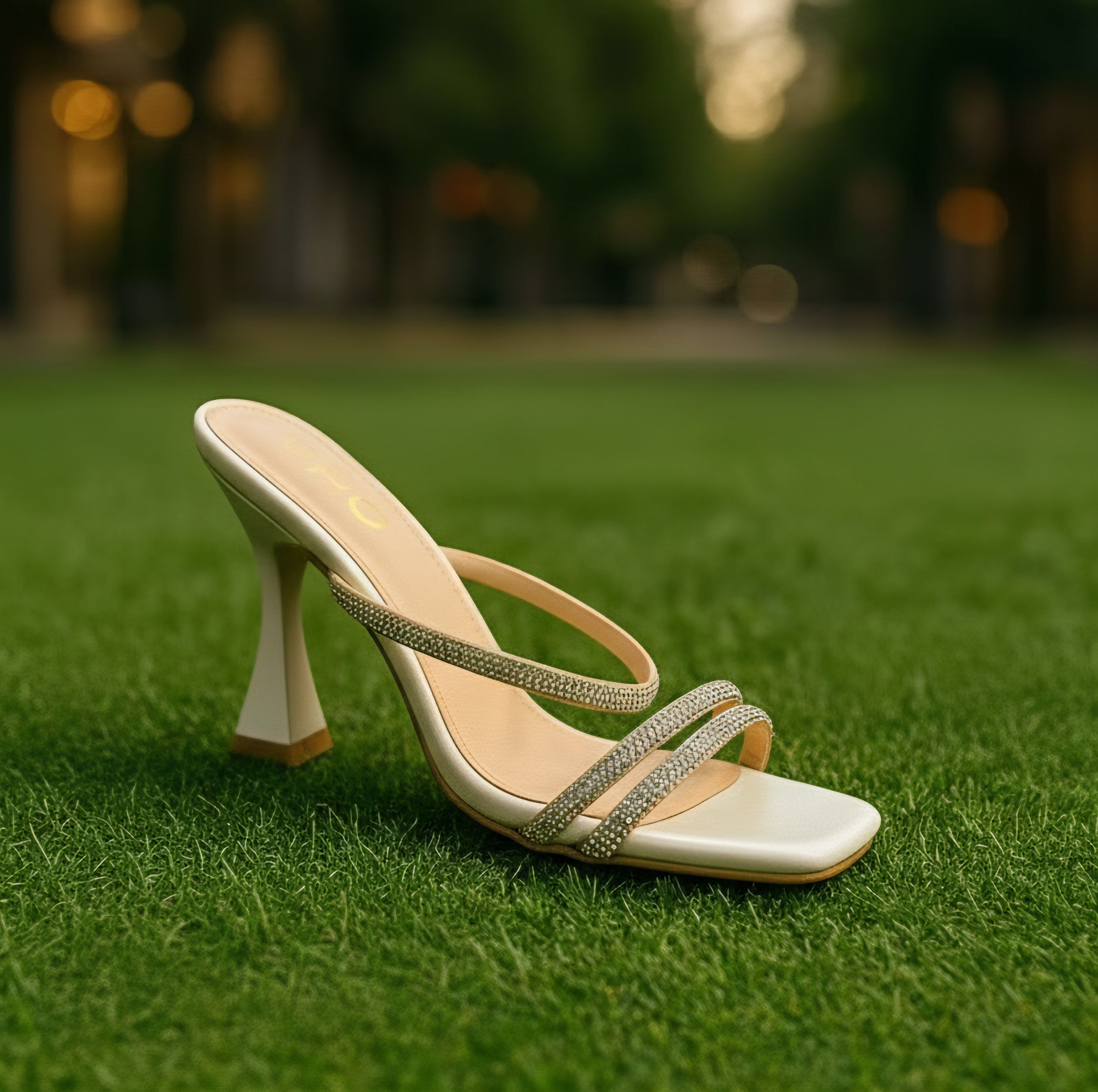 Women’s Rhinestone Strap Flared Heel Sandals