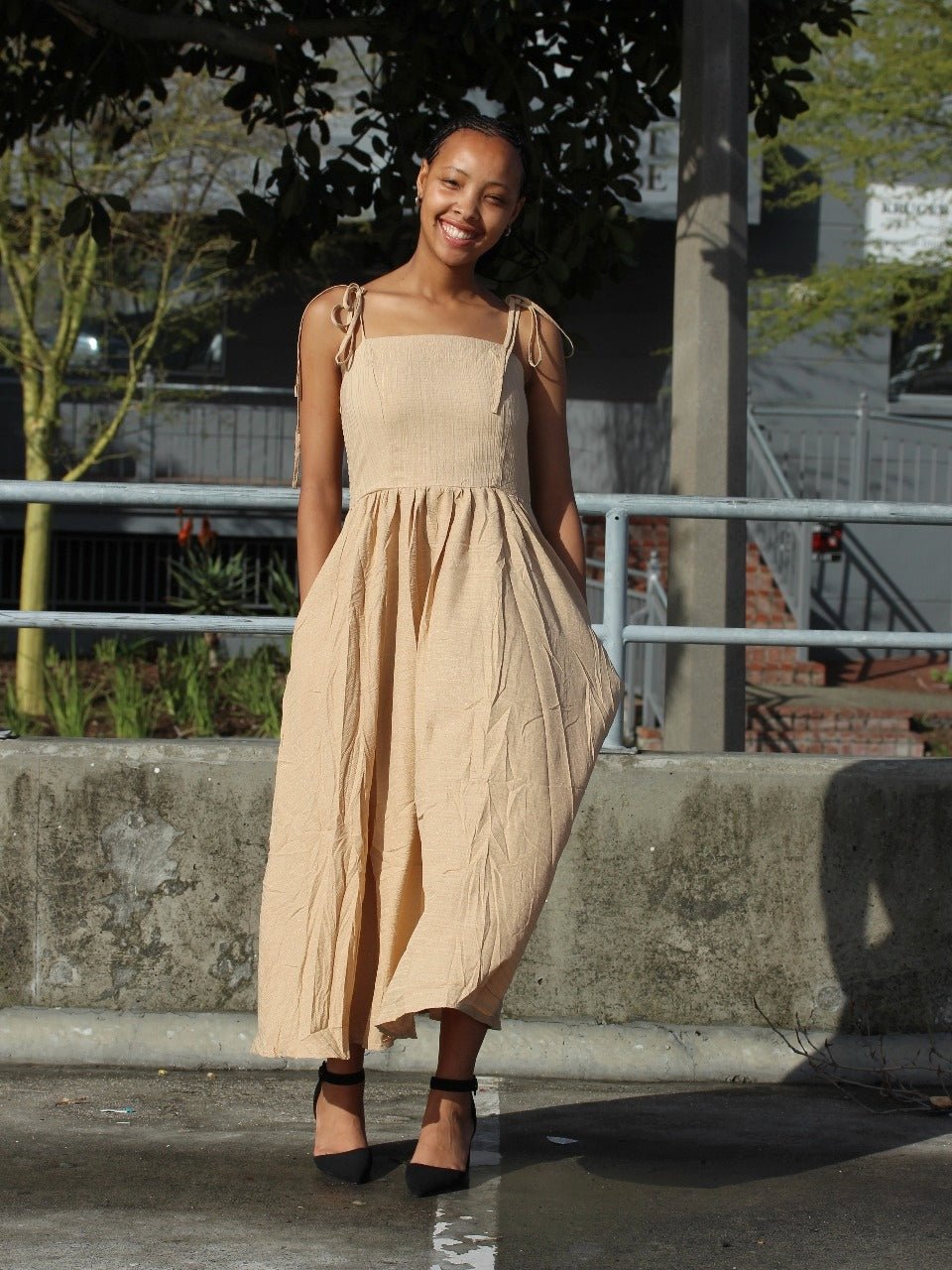 Minimalist Tie Strap Midi Dress