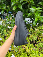 Women’s  Casual Sneakers – Classic Lace-Up Fashion Trainers