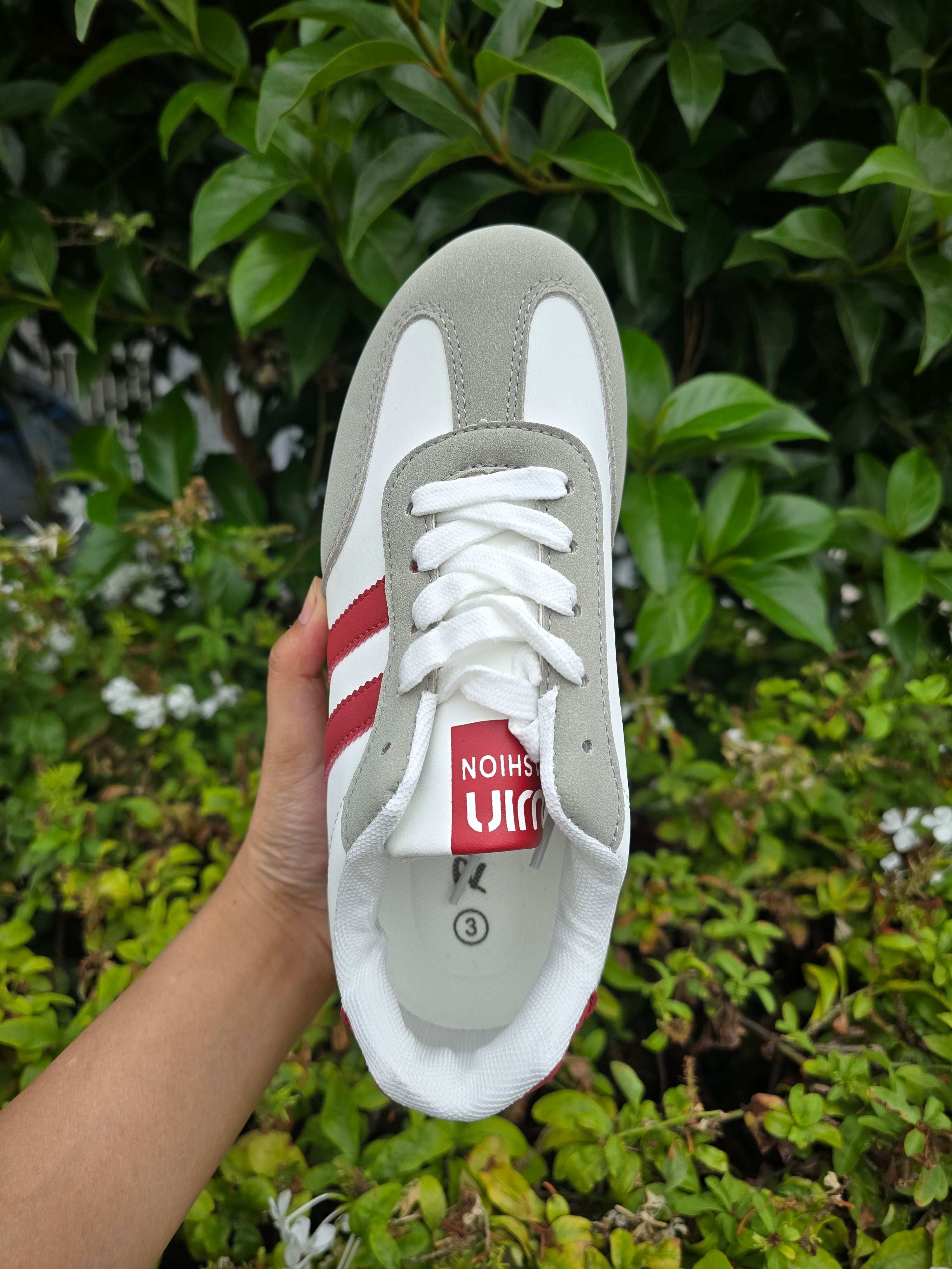 Women’s Casual Sport Sneakers – Comfortable Lace-Up Shoes
