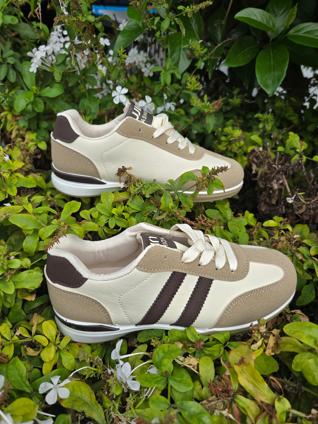 Women’s Casual Sport Sneakers – Comfortable Lace-Up Shoes