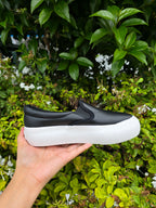 Slip-On Casual Sneakers – Lightweight Everyday Fashion Shoes