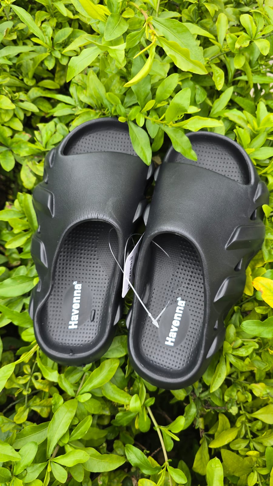 Chunky EVA Slide Sandals – Soft Cushioned Slip-Ons