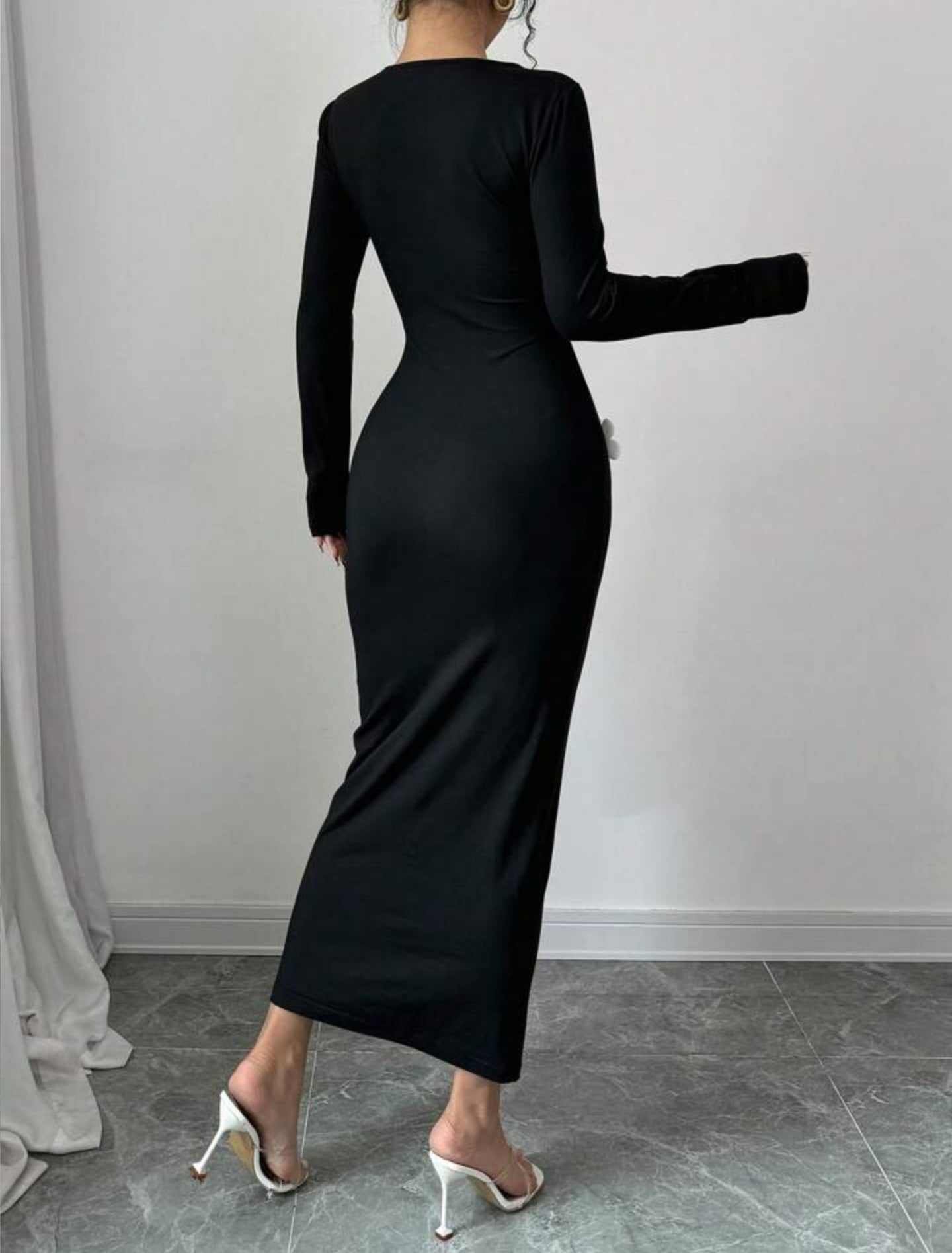 Elegant Floral Appliqué Cut-Out Midi Bodycon Dress