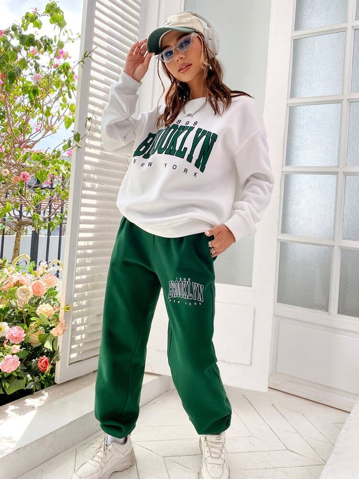 Brooklyn Print Sweatshirt & Jogger Two-Piece Set for Women