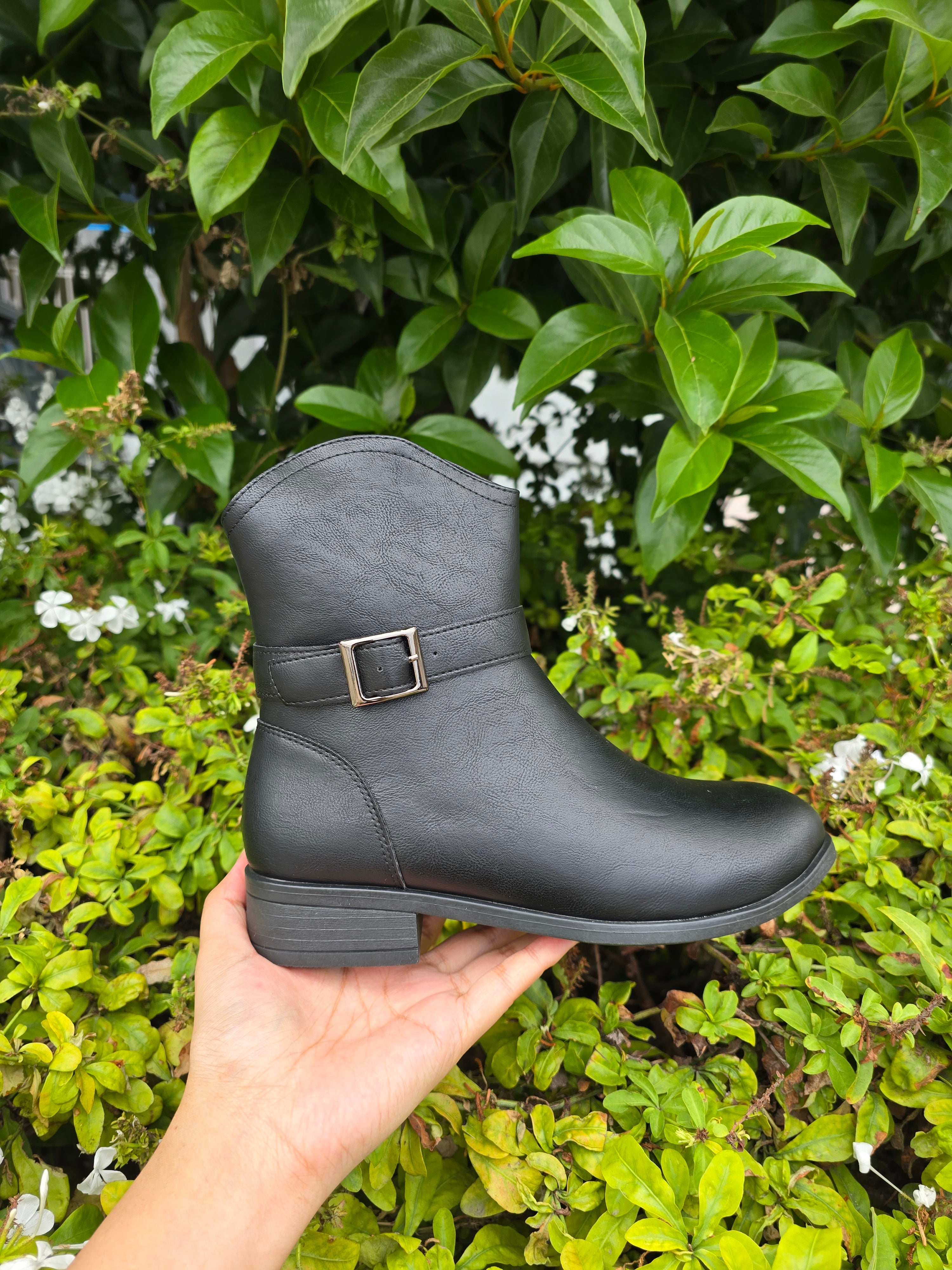Women’s Buckle Strap Ankle Boots – Casual Low Heel Winter Boots