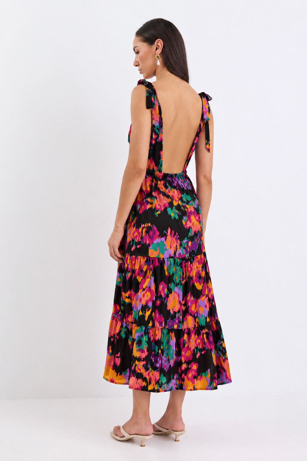Floral Open-Back Maxi Dress