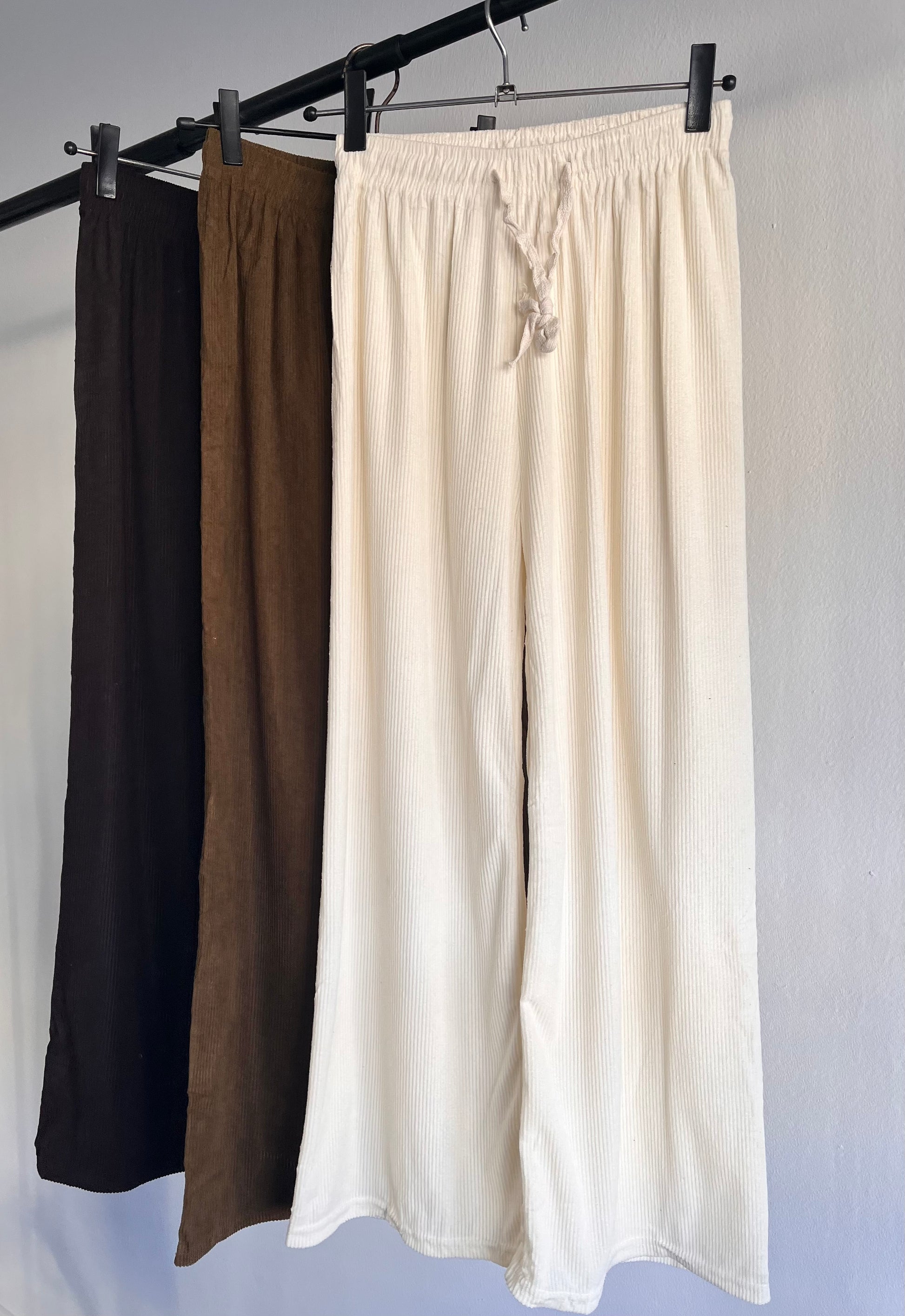 Straight Cut Loose Pants XD21